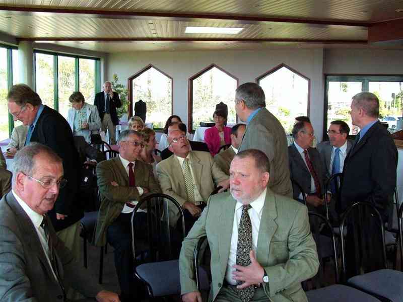 02_Im 28 (Balvay).jpg - On tchatche encore